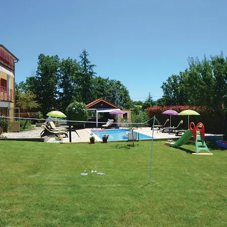 Nyaraló Awesome In With House A Panoramic View *