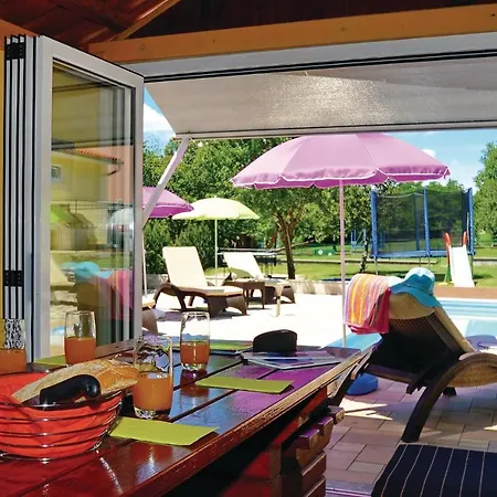 Awesome In With House A Panoramic View Vinež