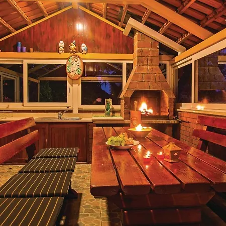 Holiday home Awesome In With House A Panoramic View *